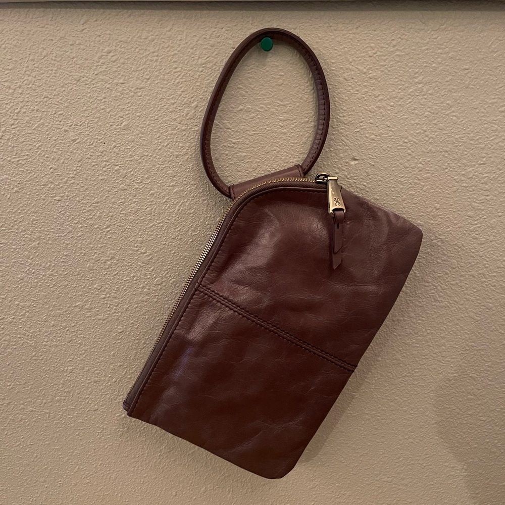 HOBO Sable Wristlet